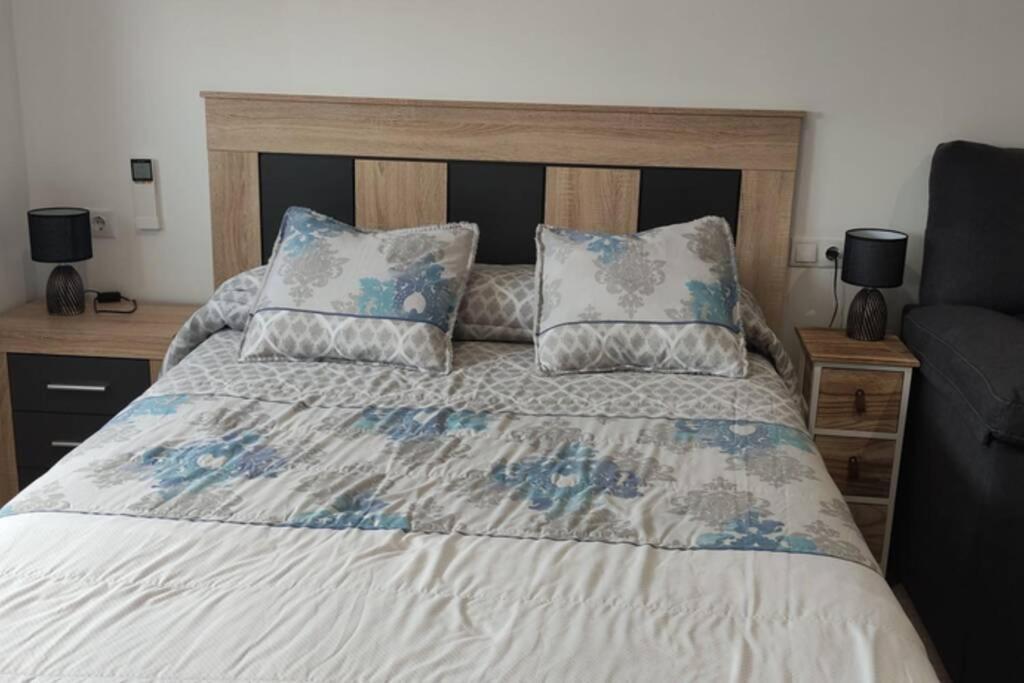 Apartamentos NayDa Studio 2 Merida Bagian luar foto